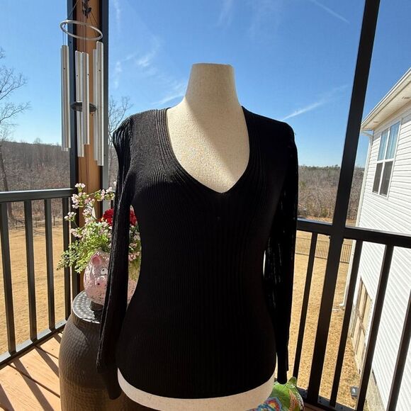 White House Black Market sheer Sleeve Sweater NWOT - Picture 5 of 7